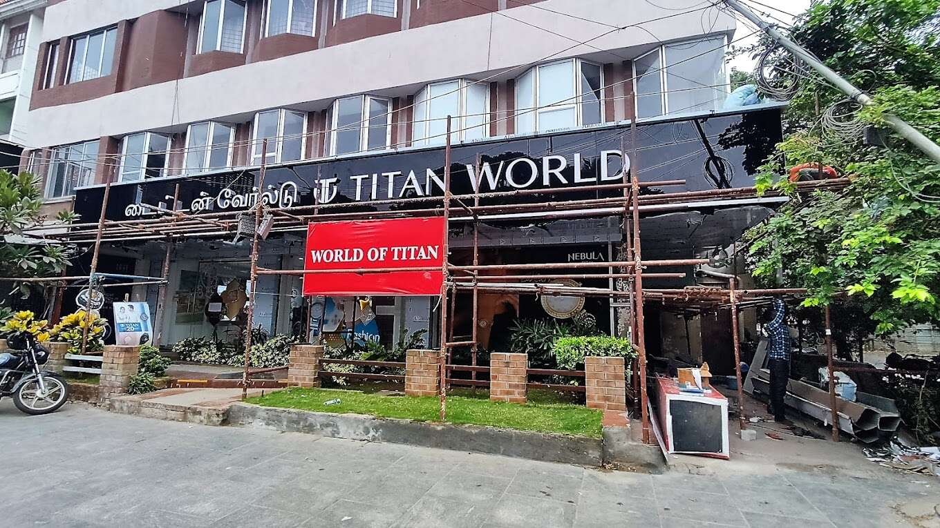 Titan World